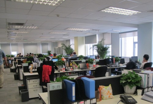 上海斐斯羅克取得雙頭線拋光機專利，操作方便降低人員技能要求:拋光機